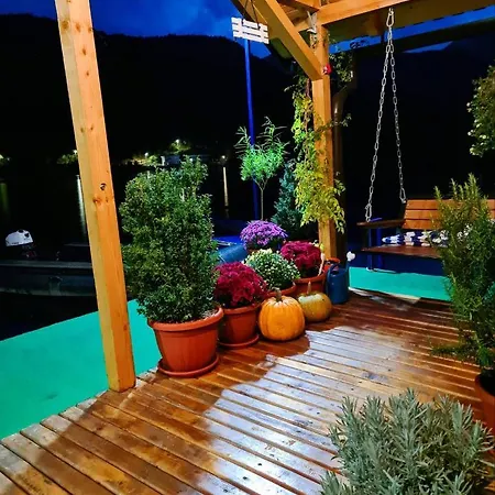 Holiday home Splav 