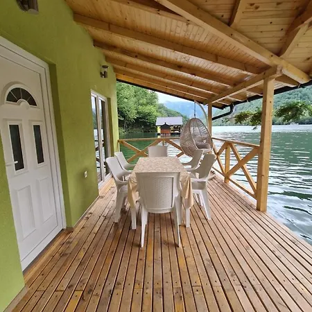 Holiday home Splav 