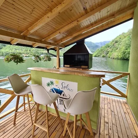 Holiday home Splav 