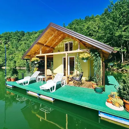 Holiday home Splav 